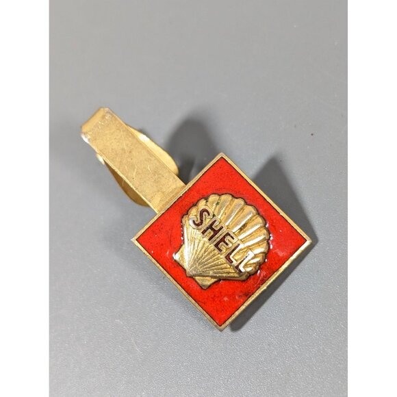 Vintage Shell Gasoline Red Enamel Gold Tone Tie Clip - Picture 1 of 6